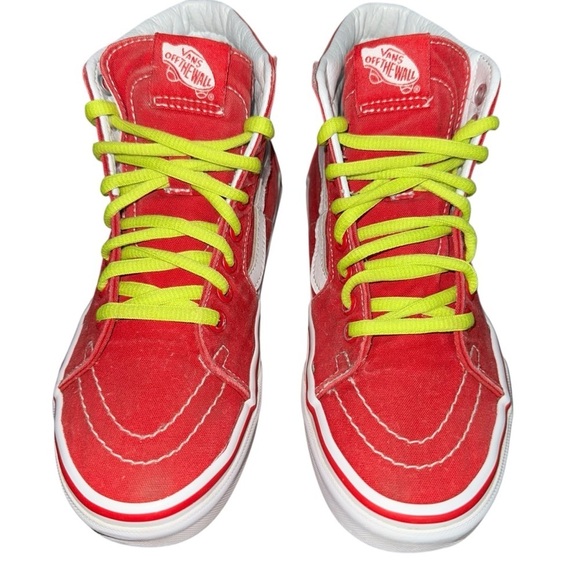 Vans Women’s Size 6.5/ Men’s Size 5 Red Canvas High-Top Sneakers - Picture 2 of 6